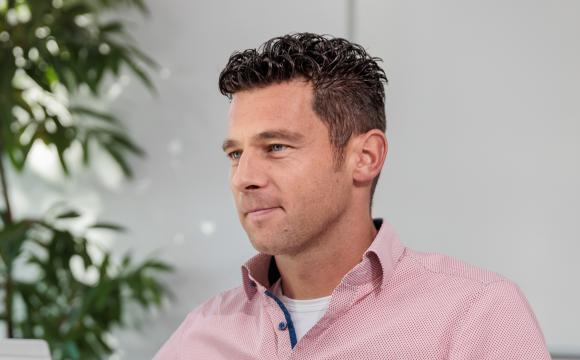 Martijn in zijn werkomgeving